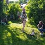 Bewoners bijeen in speeltuin